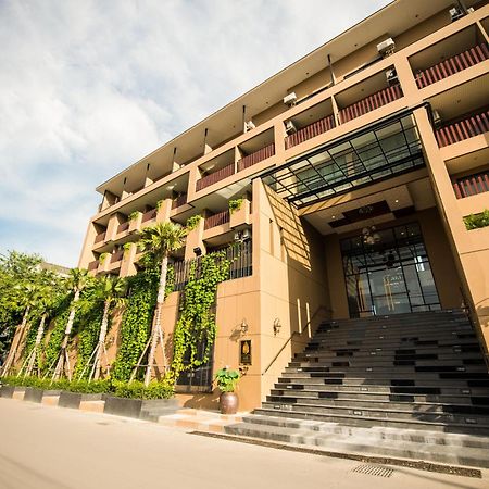 Lani Chiang Mai Hotel Esterno foto