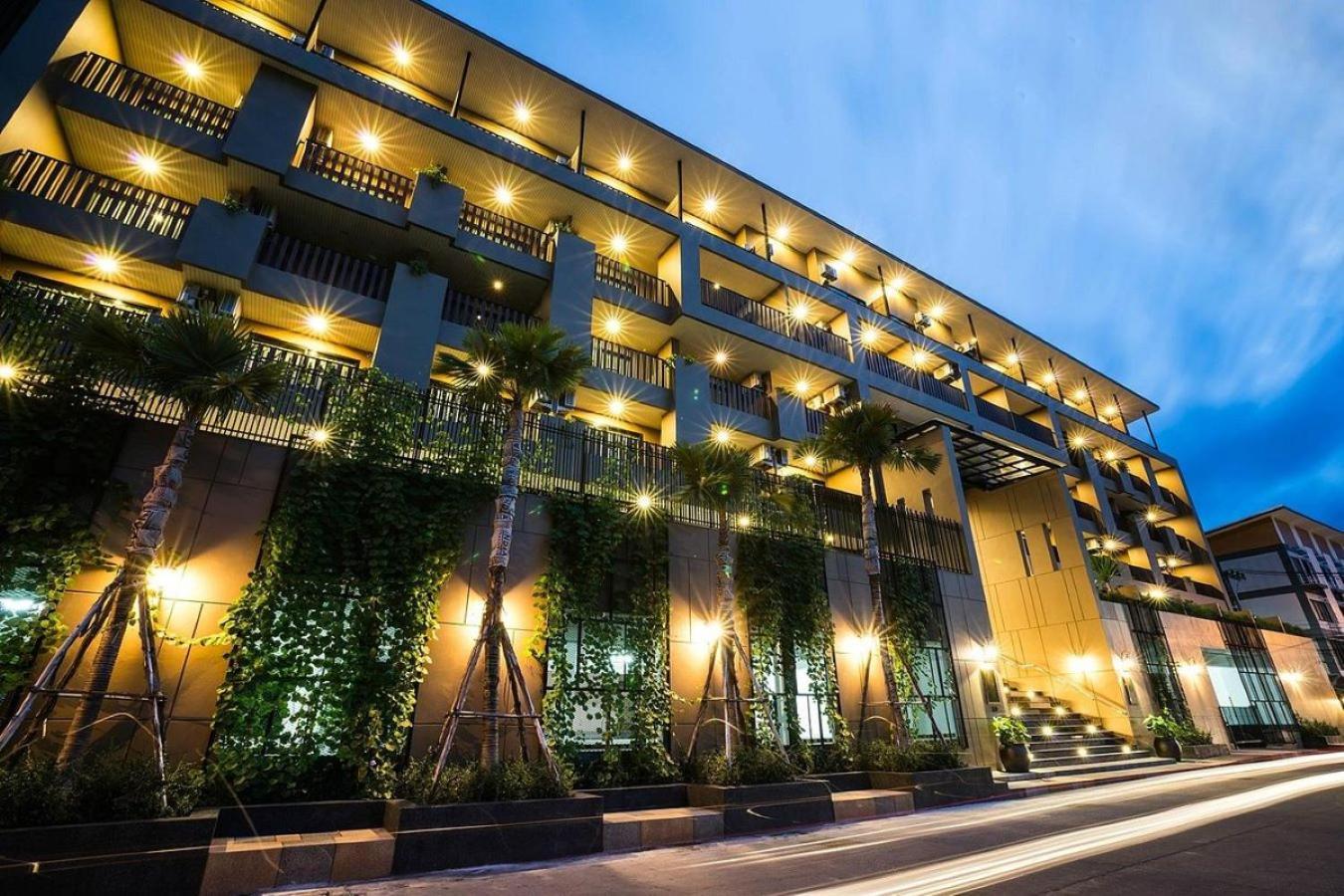 Lani Chiang Mai Hotel Esterno foto
